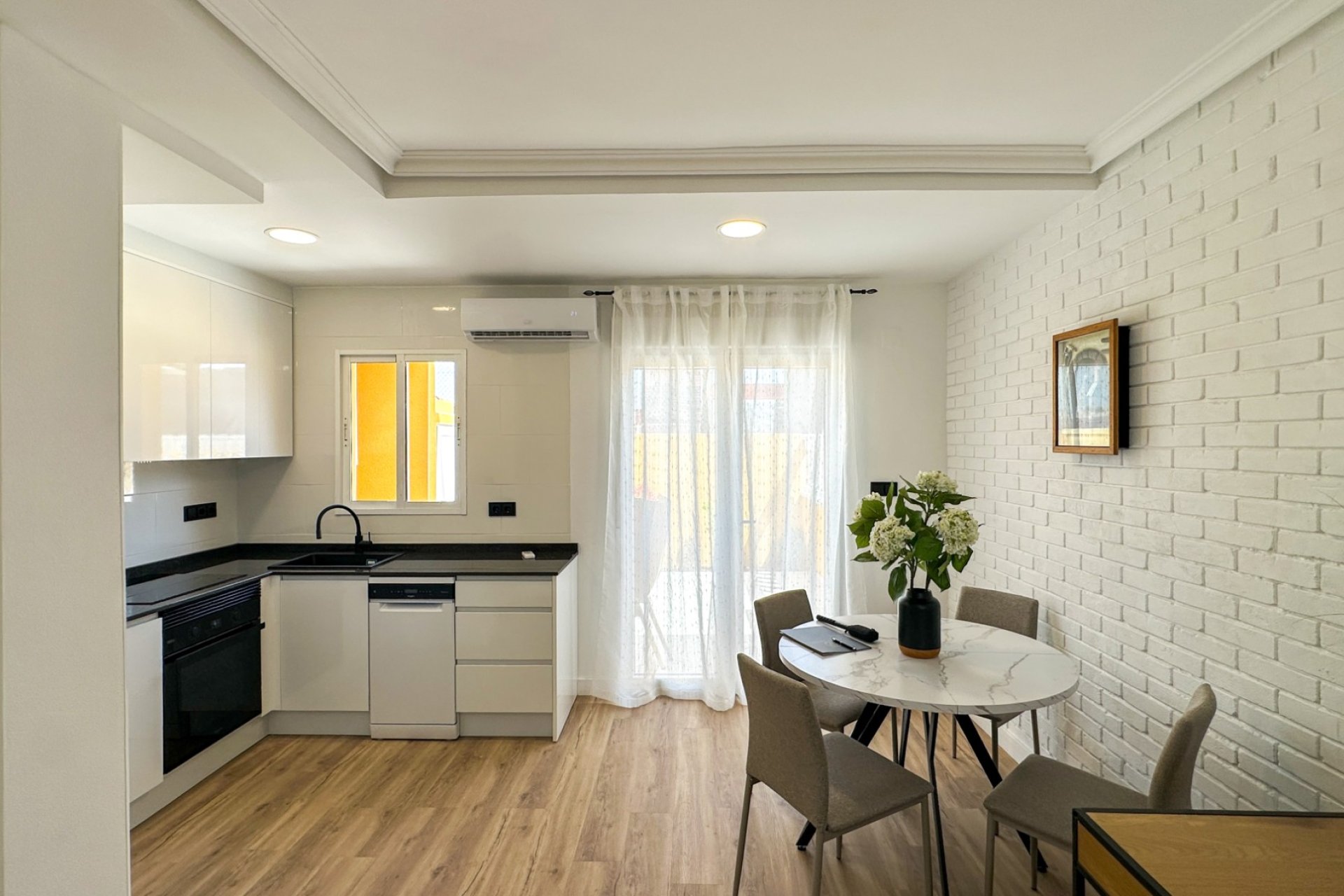 Resale - Terraced house / Townhouse - Orihuela Costa - La Regia