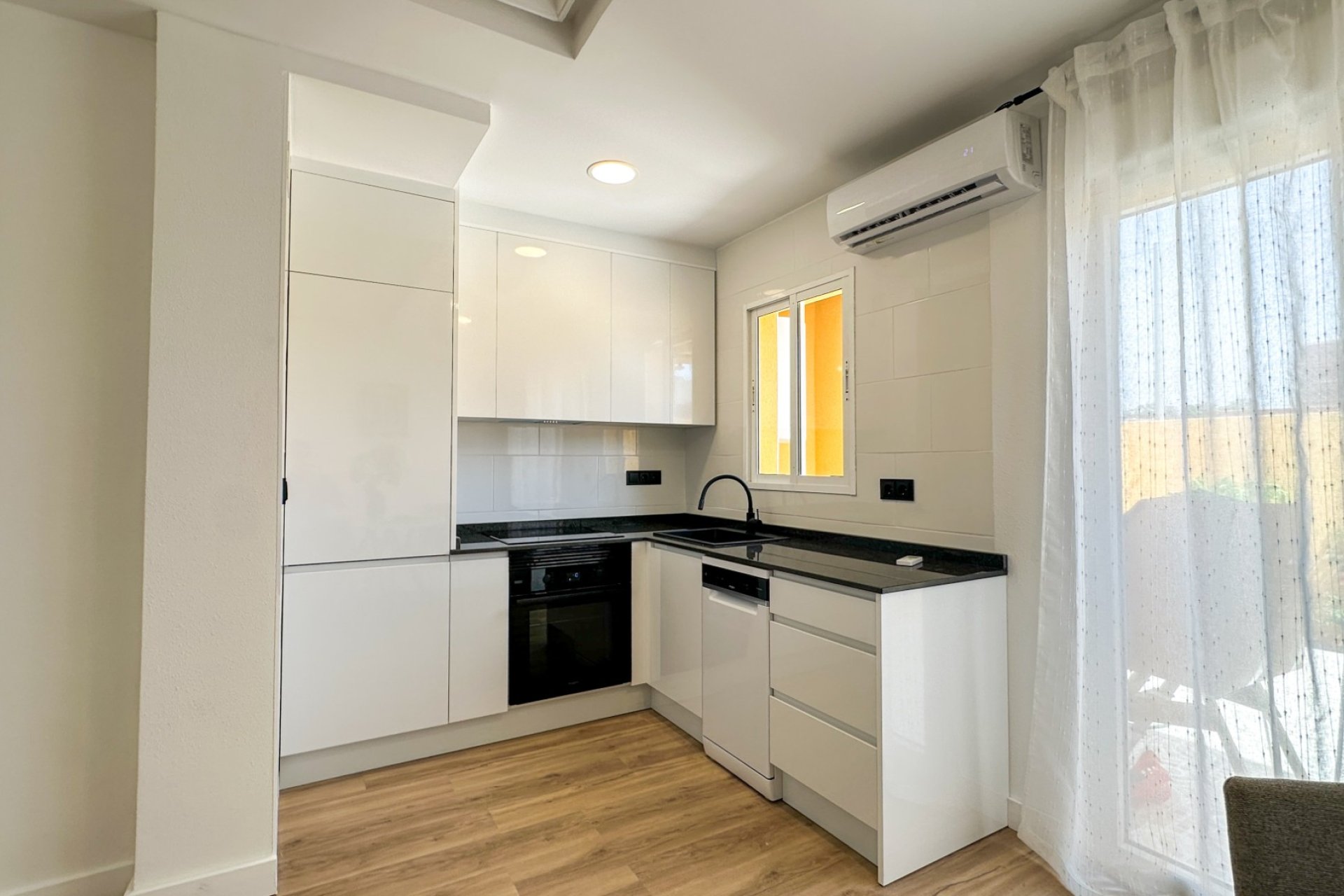 Resale - Terraced house / Townhouse - Orihuela Costa - La Regia