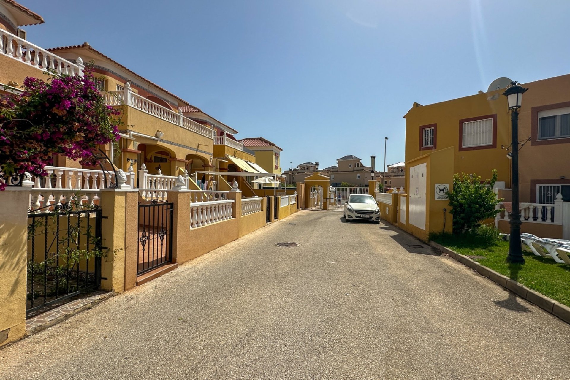 Resale - Terraced house / Townhouse - Orihuela Costa - La Regia