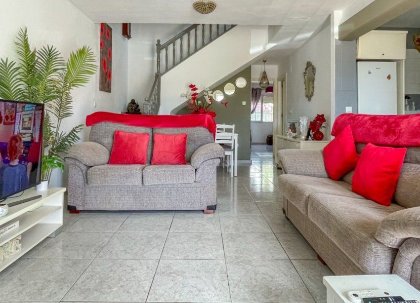 Resale - Terraced house / Townhouse - Orihuela Costa - La Rioja