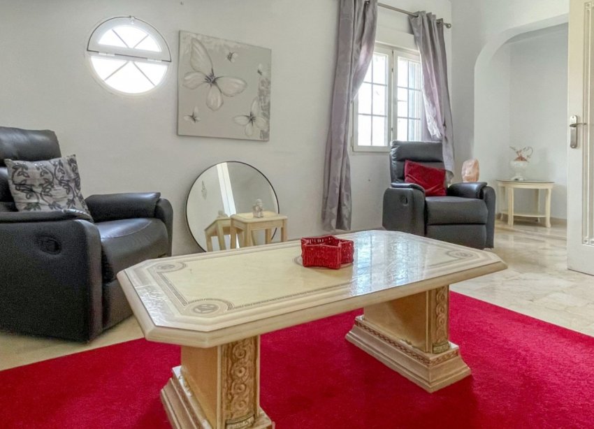 Resale - Terraced house / Townhouse - Orihuela Costa - La Rioja