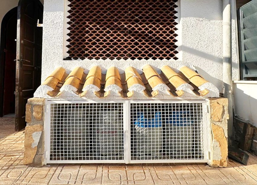 Resale - Terraced house / Townhouse - Orihuela Costa - La Zenia