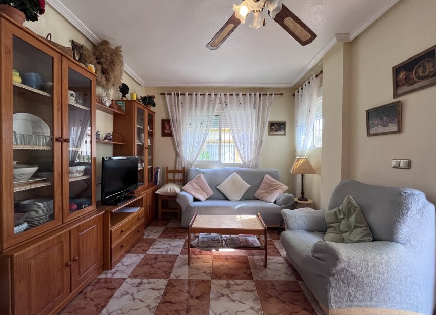 Resale - Terraced house / Townhouse - Orihuela Costa - La Zenia