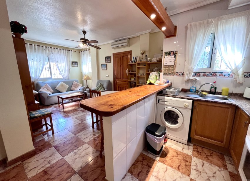 Resale - Terraced house / Townhouse - Orihuela Costa - La Zenia