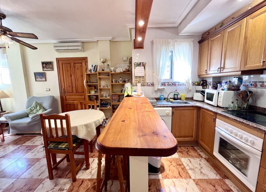 Resale - Terraced house / Townhouse - Orihuela Costa - La Zenia