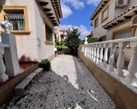 Resale - Terraced house / Townhouse - Orihuela Costa - La Zenia