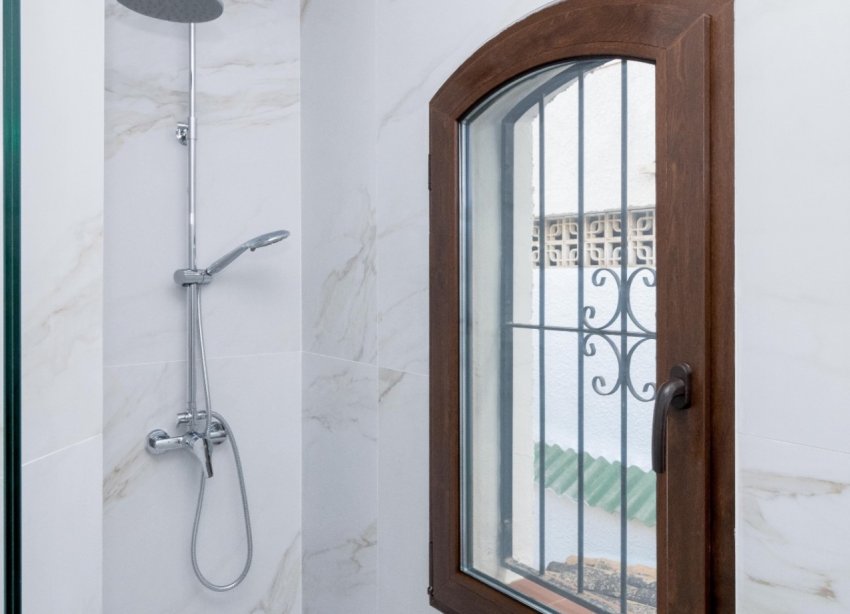 Resale - Terraced house / Townhouse - Orihuela Costa - La Zenia