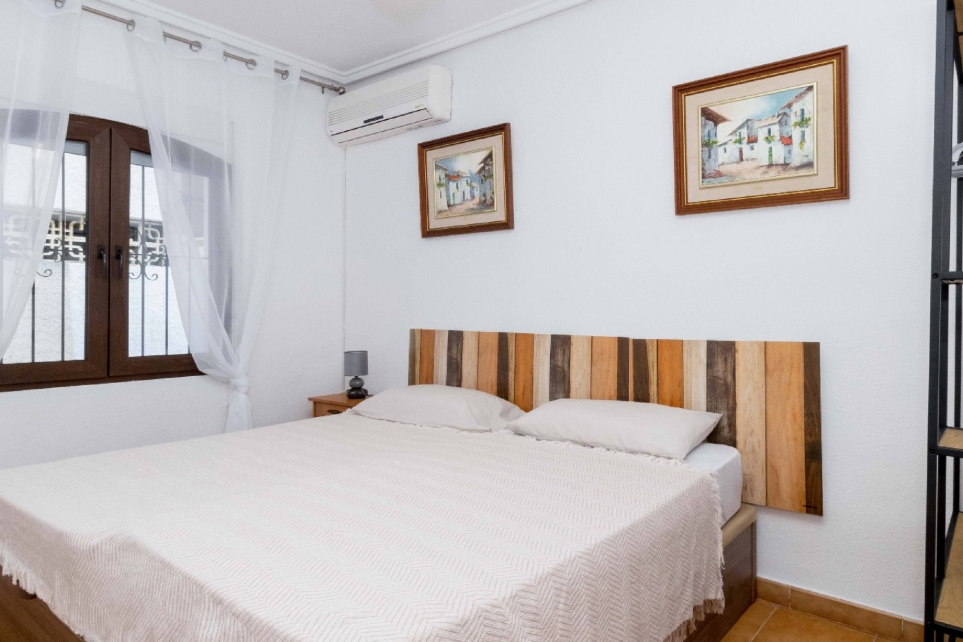 Resale - Terraced house / Townhouse - Orihuela Costa - La Zenia