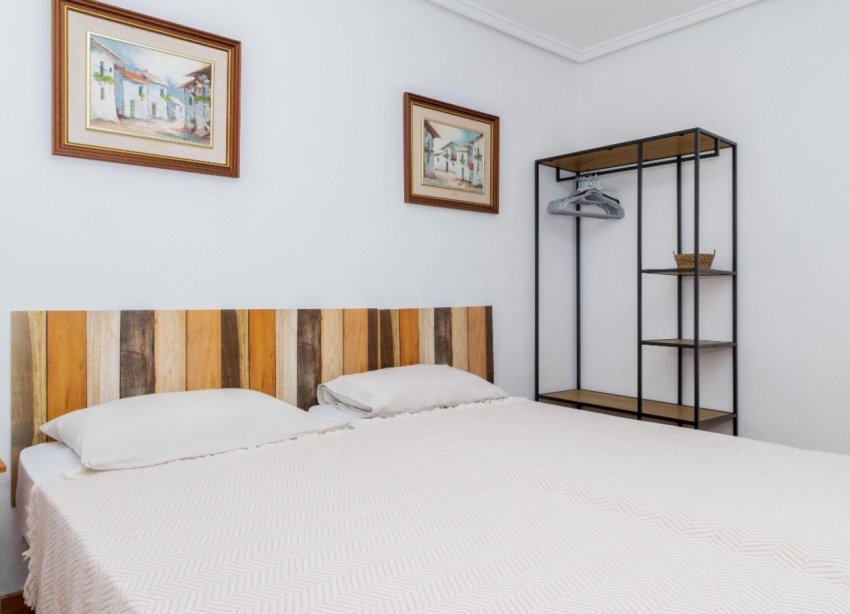 Resale - Terraced house / Townhouse - Orihuela Costa - La Zenia