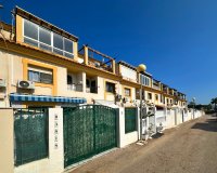 Resale - Terraced house / Townhouse - Orihuela Costa - La Zenia