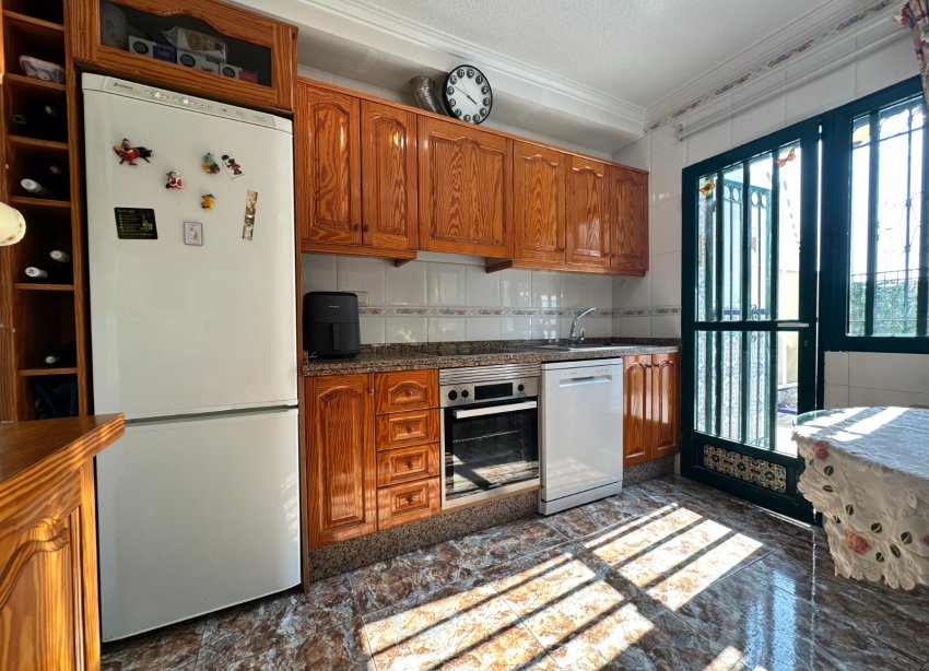 Resale - Terraced house / Townhouse - Orihuela Costa - La Zenia