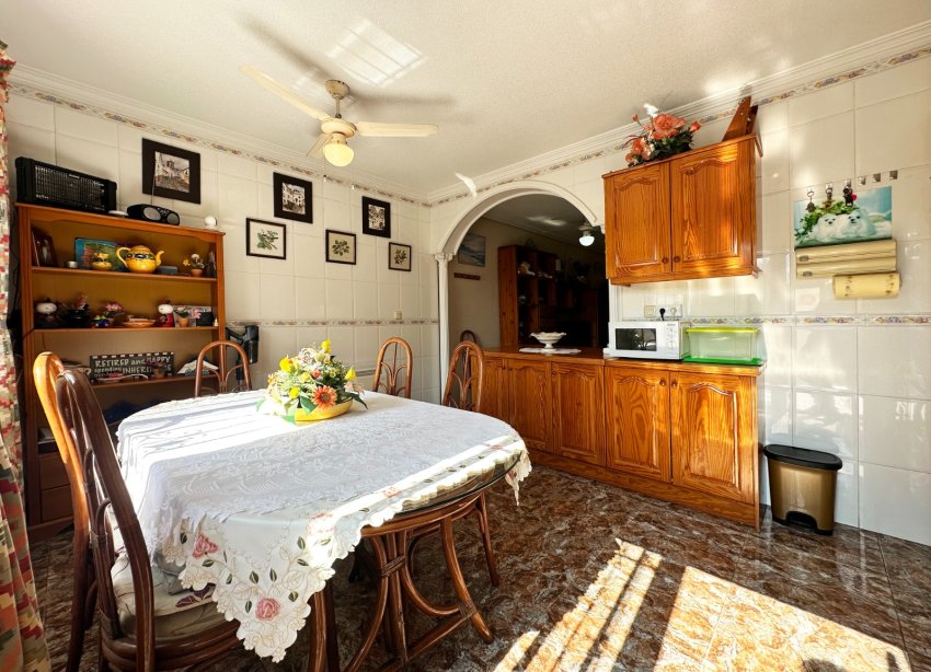 Resale - Terraced house / Townhouse - Orihuela Costa - La Zenia