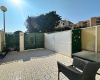Resale - Terraced house / Townhouse - Orihuela Costa - La Zenia
