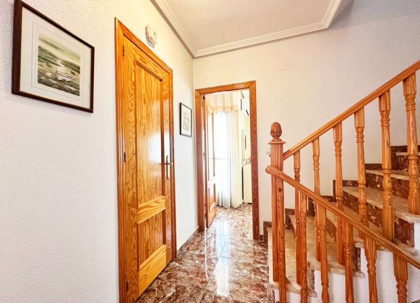 Resale - Terraced house / Townhouse - Orihuela Costa - La Zenia
