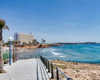 Resale - Terraced house / Townhouse - Orihuela Costa - La Zenia