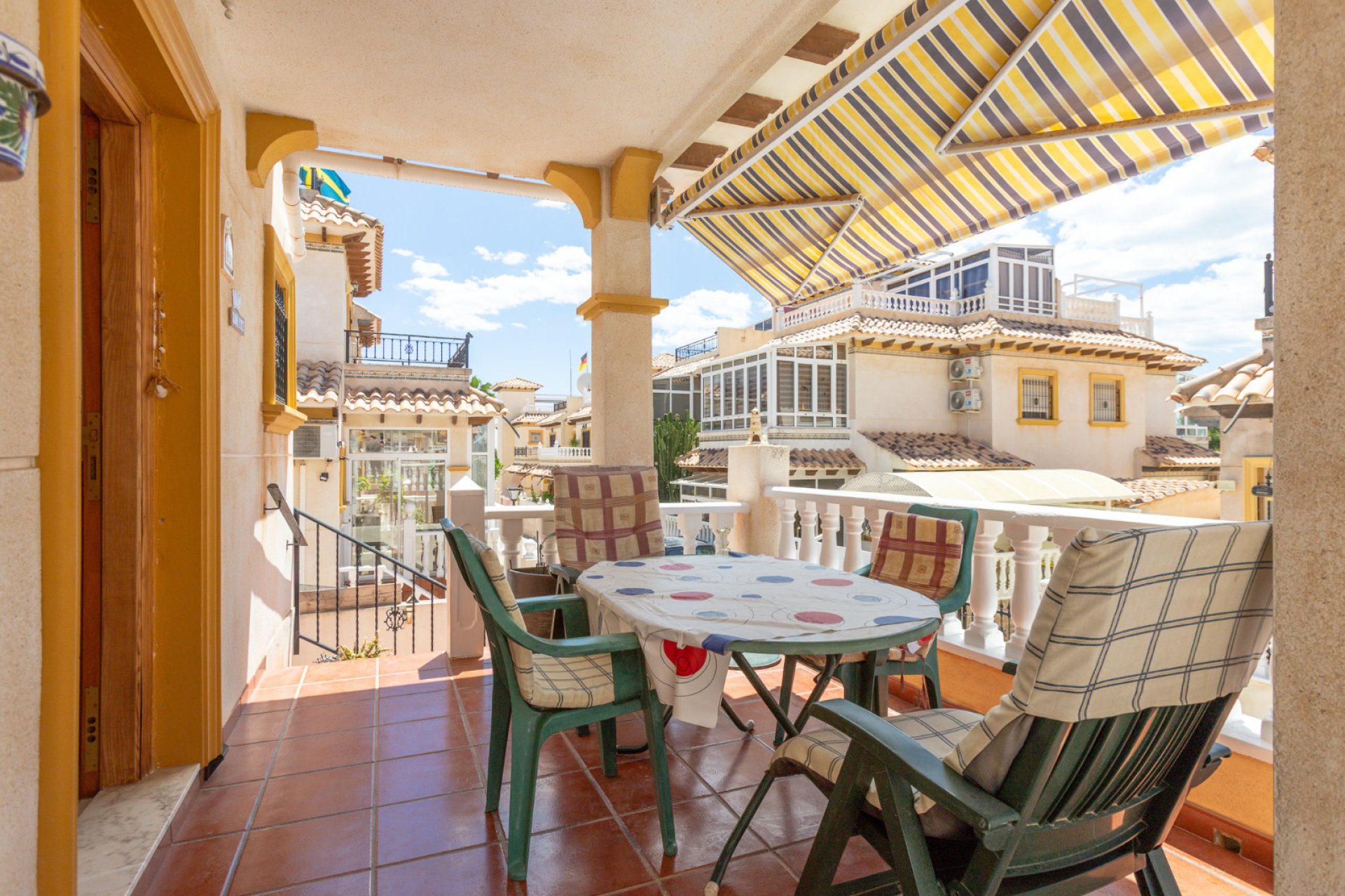 Resale - Terraced house / Townhouse - Orihuela Costa - La Zenia