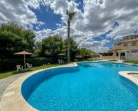 Resale - Terraced house / Townhouse - Orihuela Costa - La Zenia