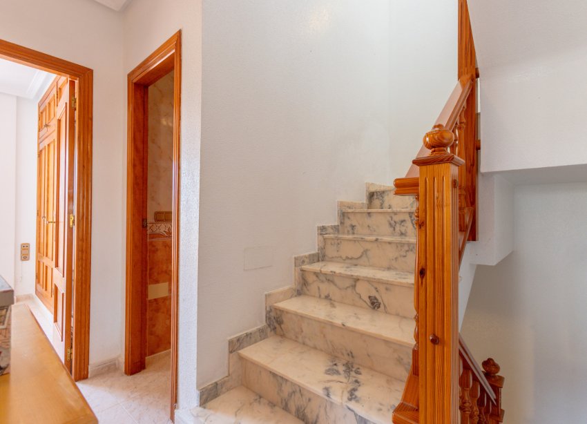 Resale - Terraced house / Townhouse - Orihuela Costa - La Zenia