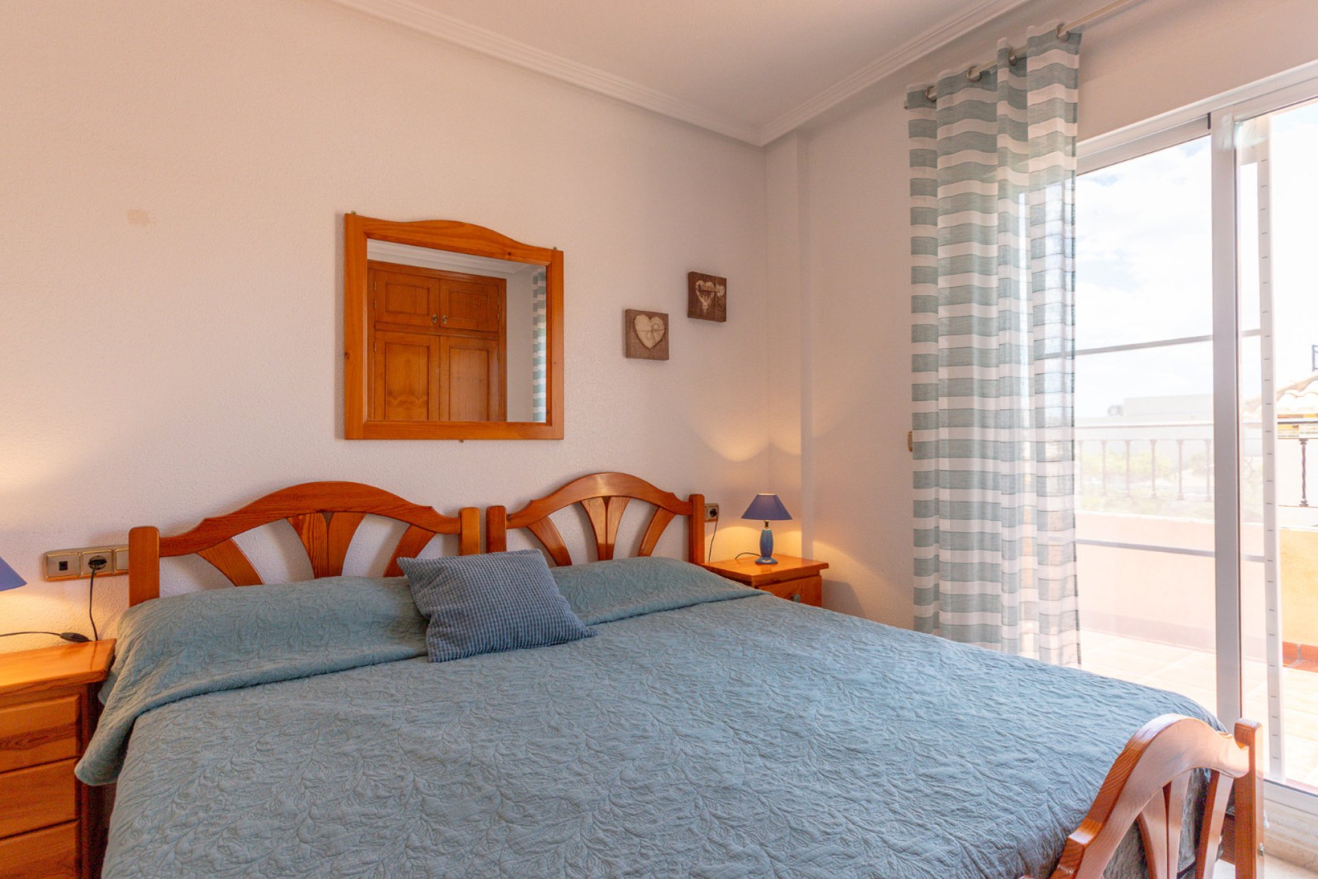 Resale - Terraced house / Townhouse - Orihuela Costa - La Zenia