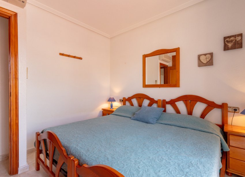 Resale - Terraced house / Townhouse - Orihuela Costa - La Zenia