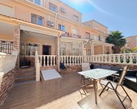 Resale - Terraced house / Townhouse - Orihuela Costa - La Zenia