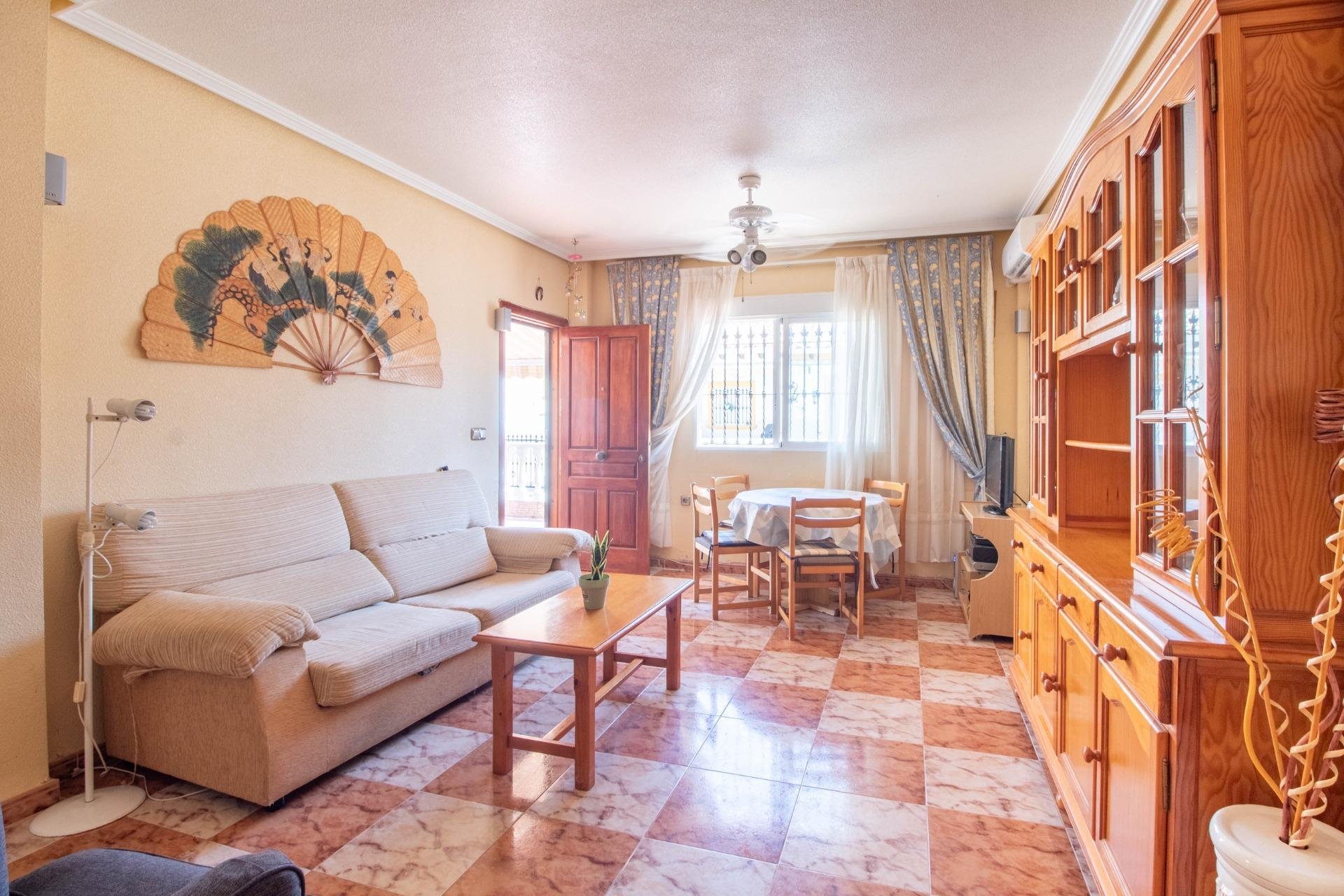 Resale - Terraced house / Townhouse - Orihuela Costa - La Zenia