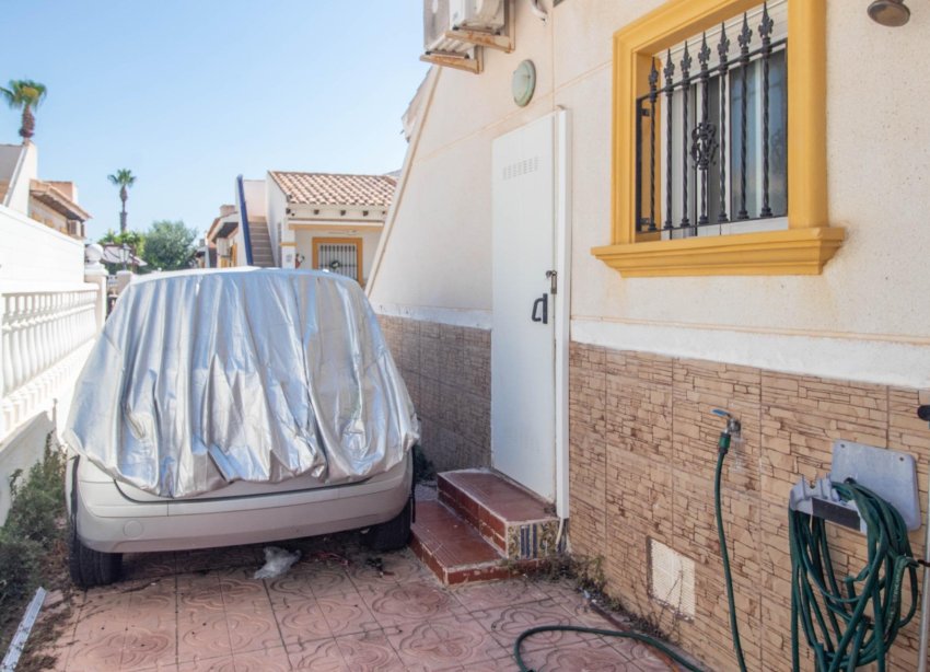 Resale - Terraced house / Townhouse - Orihuela Costa - La Zenia