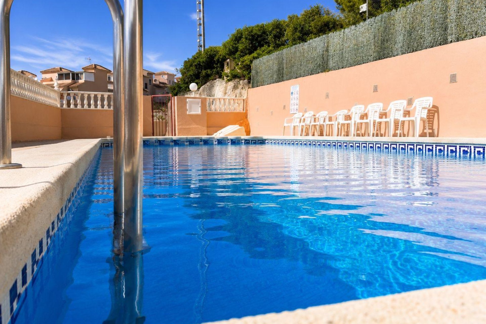 Resale - Terraced house / Townhouse - Orihuela Costa - La Zenia