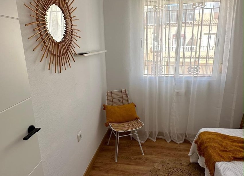 Resale - Terraced house / Townhouse - Orihuela Costa - La Zenia