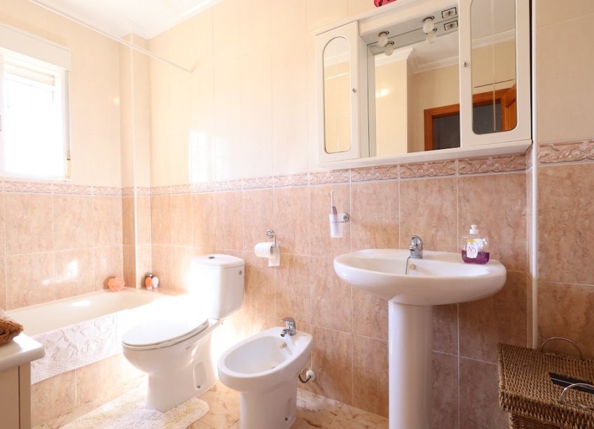 Resale - Terraced house / Townhouse - Orihuela Costa - Lomas de Cabo Roig