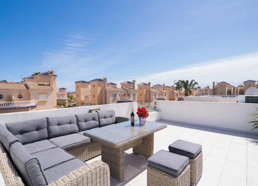 Resale - Terraced house / Townhouse - Orihuela Costa - Lomas de Cabo Roig