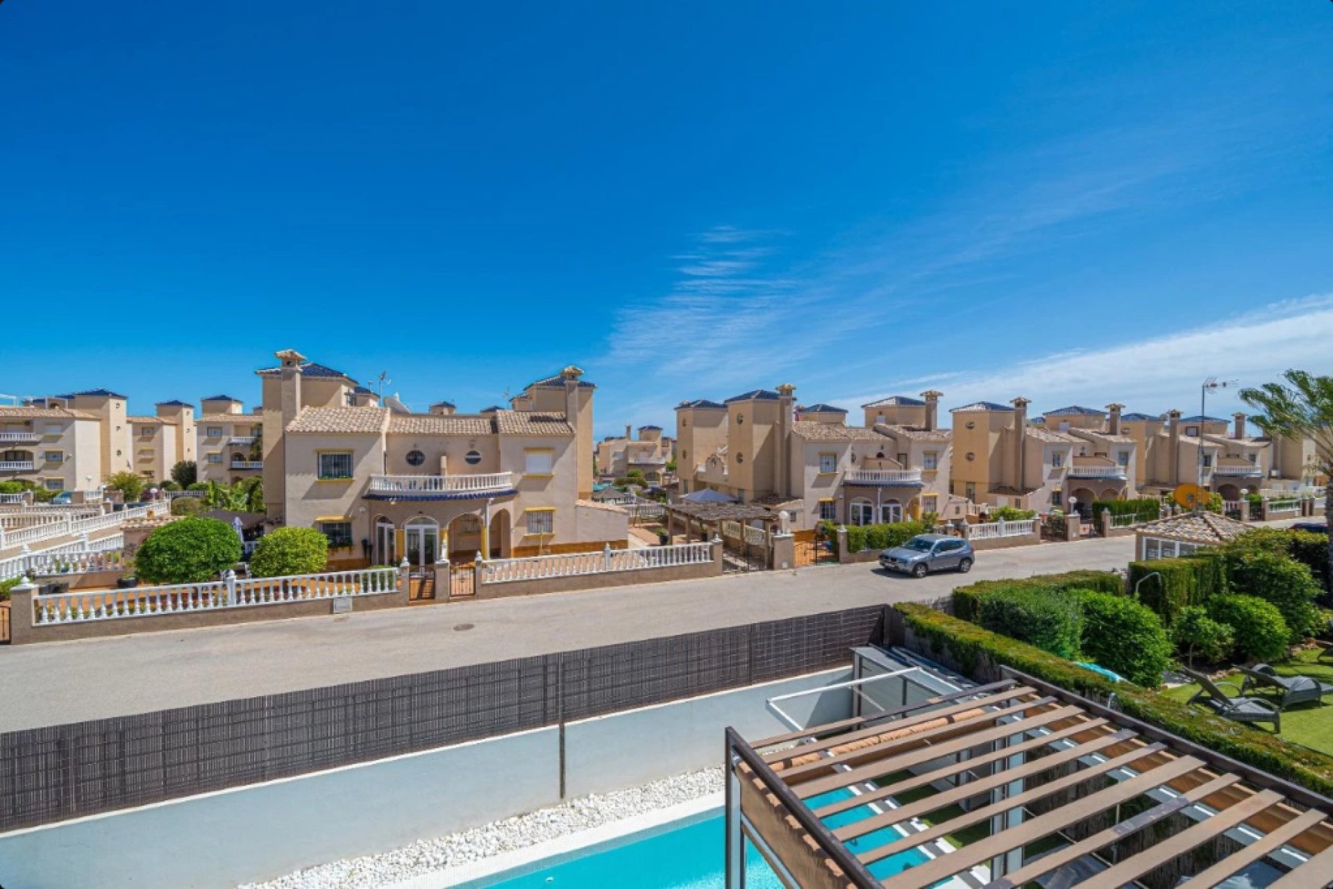 Resale - Terraced house / Townhouse - Orihuela Costa - Lomas de Cabo Roig