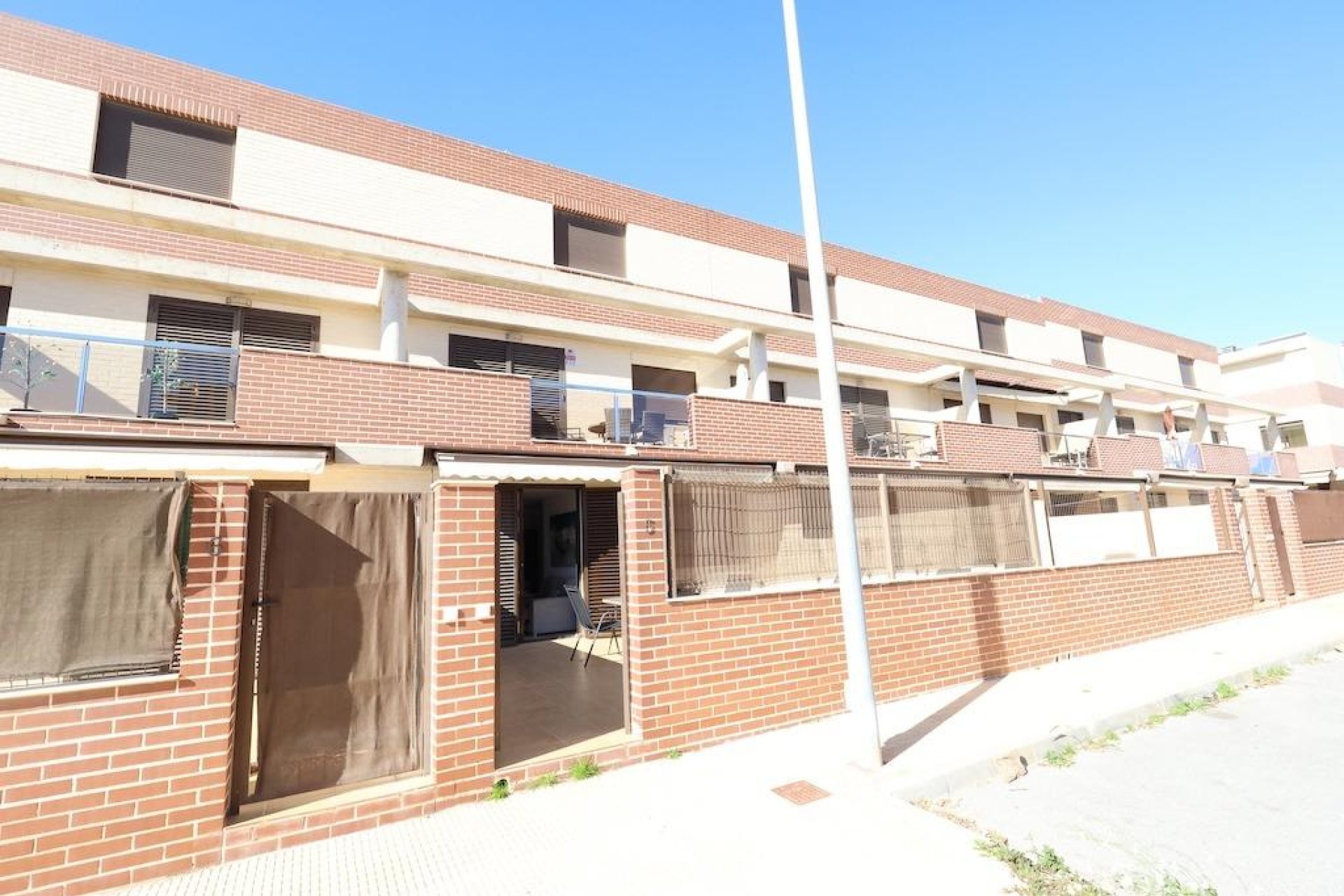 Resale - Terraced house / Townhouse - Orihuela Costa - Lomas de Cabo Roig