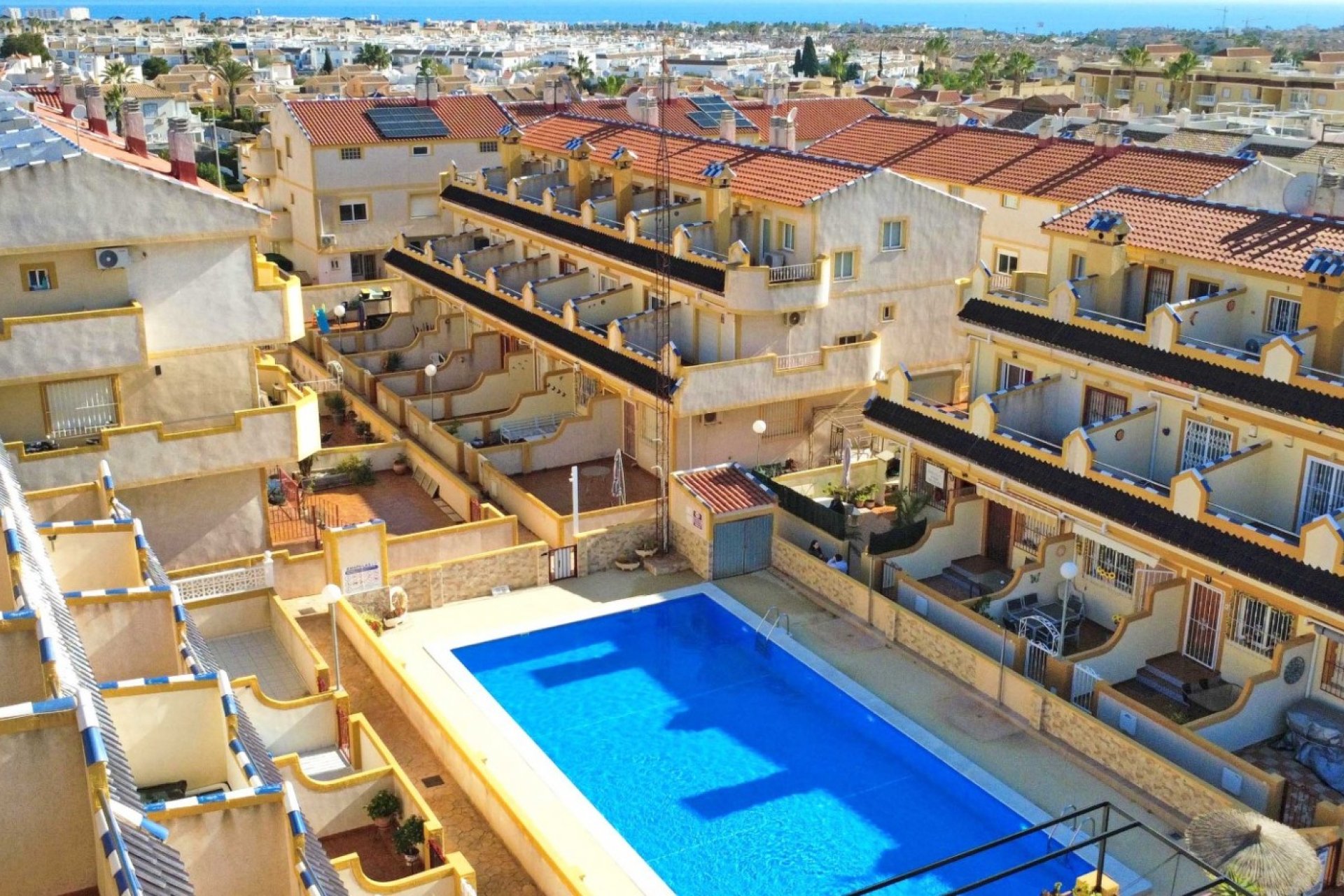 Resale - Terraced house / Townhouse - Orihuela Costa - Los Altos