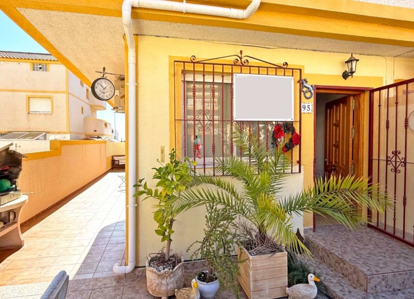 Resale - Terraced house / Townhouse - Orihuela Costa - Los Altos
