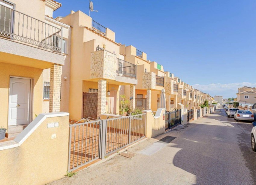 Resale - Terraced house / Townhouse - Orihuela Costa - Los Altos