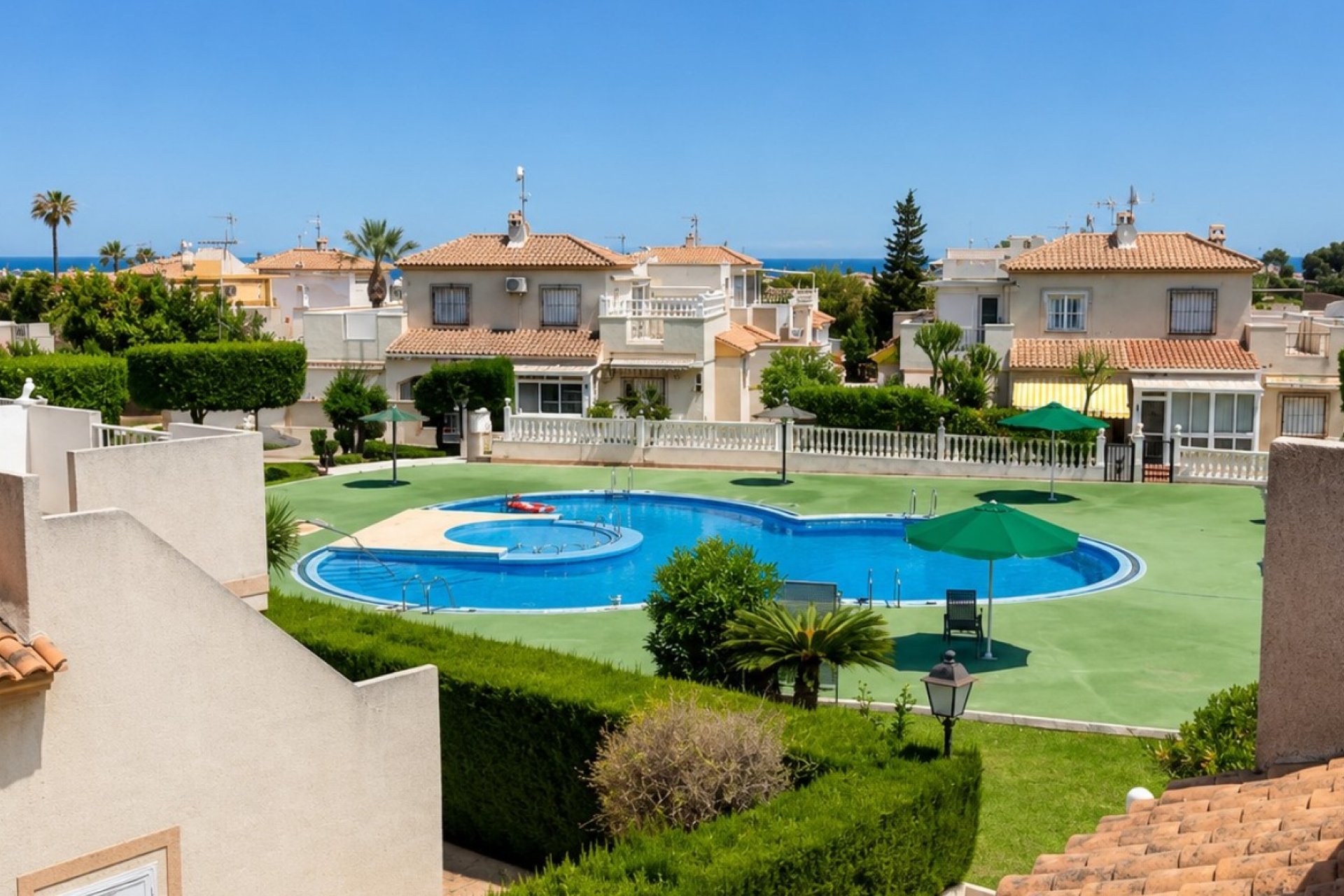 Resale - Terraced house / Townhouse - Orihuela Costa - Los Altos