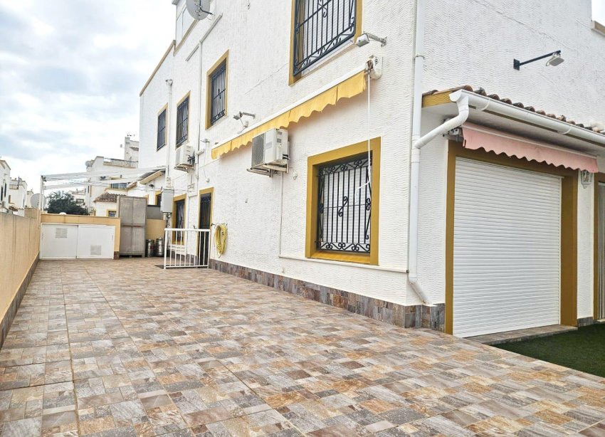 Resale - Terraced house / Townhouse - Orihuela Costa - Los Altos