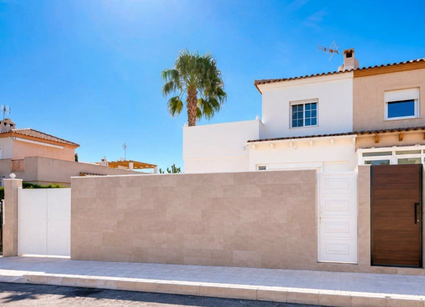 Resale - Terraced house / Townhouse - Orihuela Costa - Los Altos