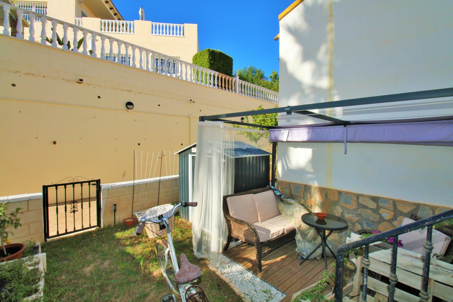 Resale - Terraced house / Townhouse - Orihuela Costa - Los Dolses