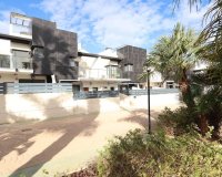 Resale - Terraced house / Townhouse - Orihuela Costa - Los Dolses