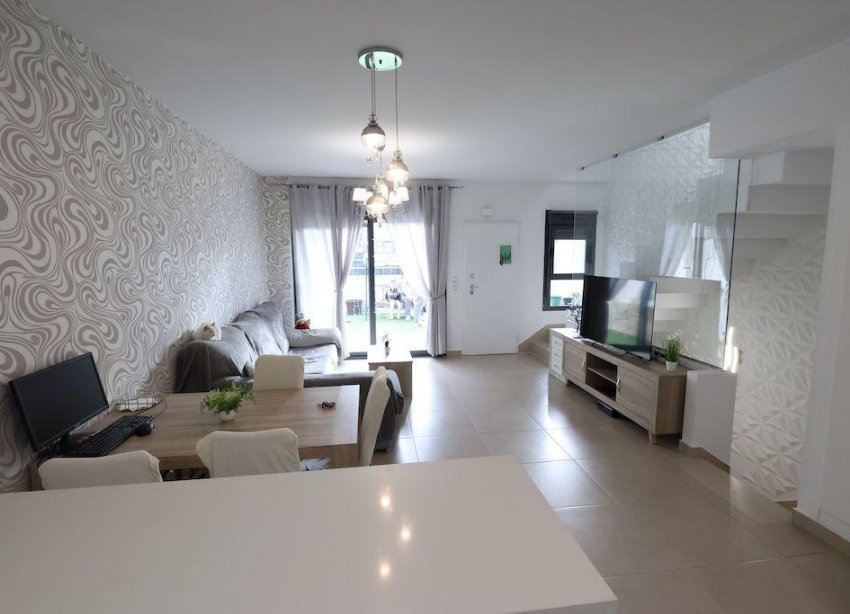 Resale - Terraced house / Townhouse - Orihuela Costa - Los Dolses