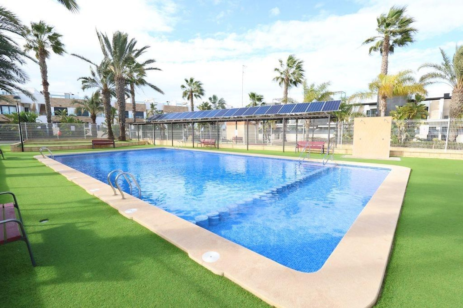 Resale - Terraced house / Townhouse - Orihuela Costa - Los Dolses