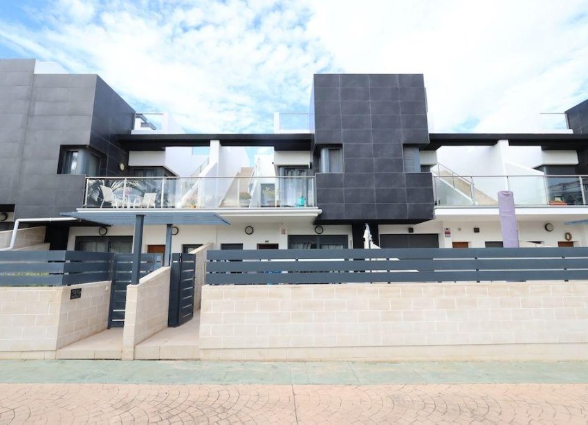 Resale - Terraced house / Townhouse - Orihuela Costa - Los Dolses