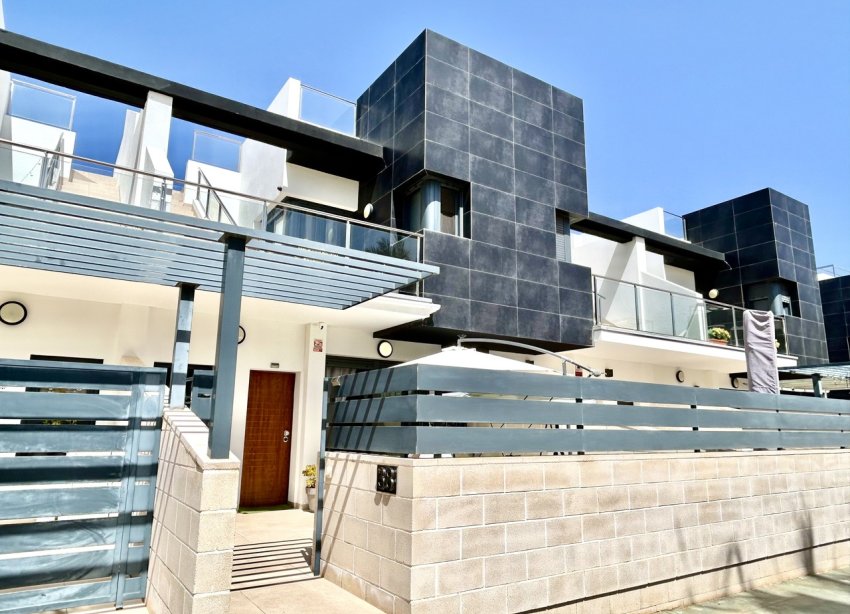 Resale - Terraced house / Townhouse - Orihuela Costa - Los Dolses