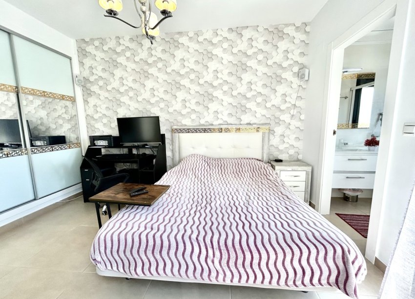 Resale - Terraced house / Townhouse - Orihuela Costa - Los Dolses