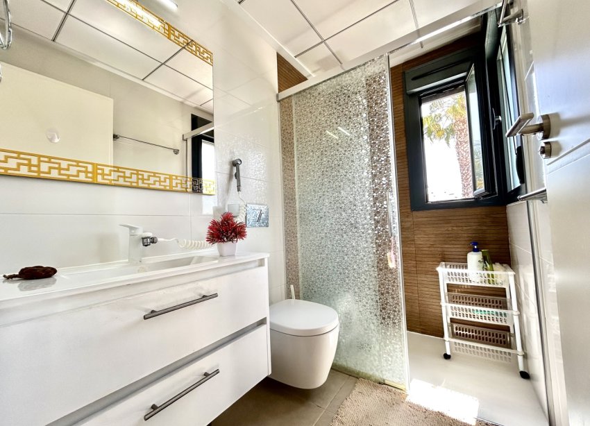 Resale - Terraced house / Townhouse - Orihuela Costa - Los Dolses