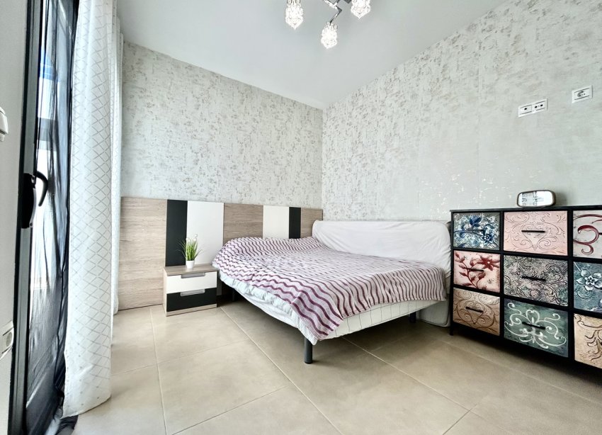 Resale - Terraced house / Townhouse - Orihuela Costa - Los Dolses