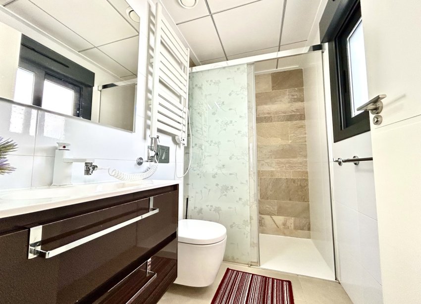 Resale - Terraced house / Townhouse - Orihuela Costa - Los Dolses