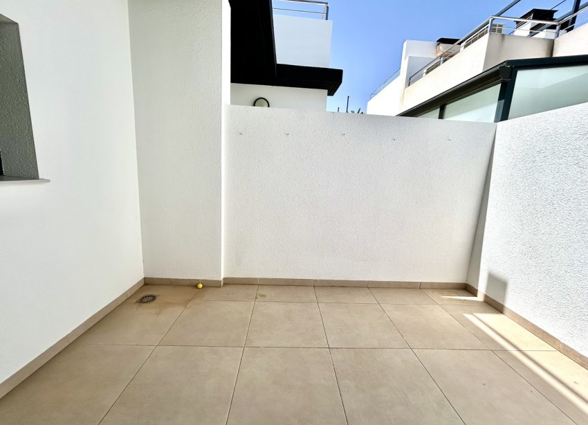 Resale - Terraced house / Townhouse - Orihuela Costa - Los Dolses